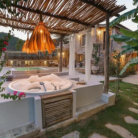 Kassandra Heritage (adults Only)