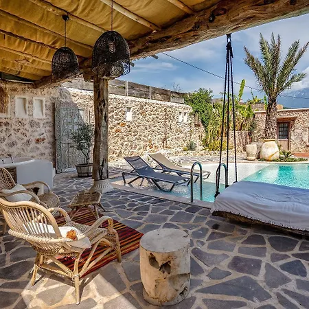 Kassandra Heritage (adults Only) 페티예